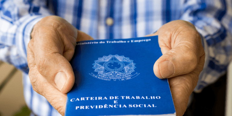 Taxa de desocupação fica em 8,6% no trimestre encerrado em fevereiro