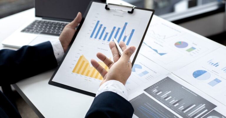 Diferenças entre contabilidade e finanças: uma análise técnica